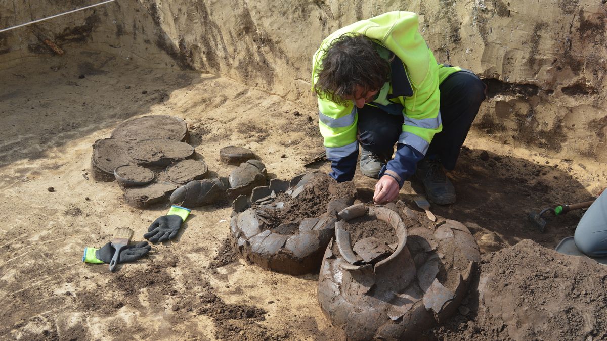 D1 u Brna ukrývá pohřebiště raných Keltů, zjistili archeologové